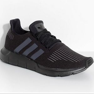 adidas Swift Run Core & Utility Black Shoes